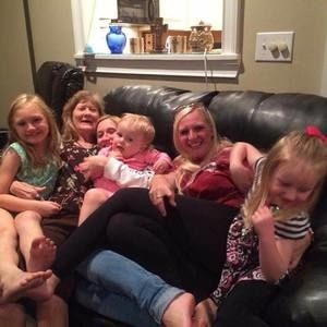 Meet your Posher, Linda